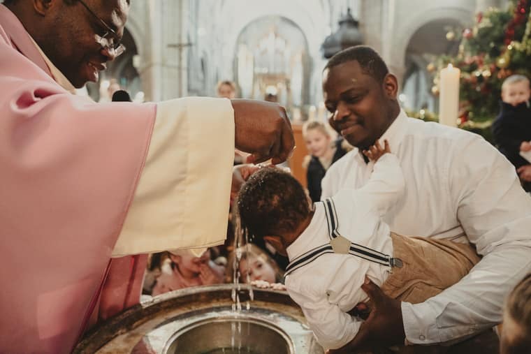 Votre photographe baptême pour immortaliser la célébration de l'amour et la Foi 7